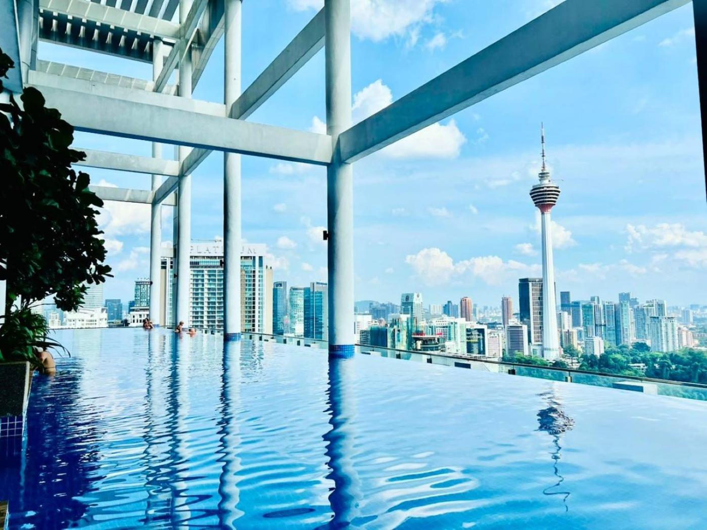 The Luxe Suites Klcc By Cozy Stay Kuala Lumpur Exterior photo