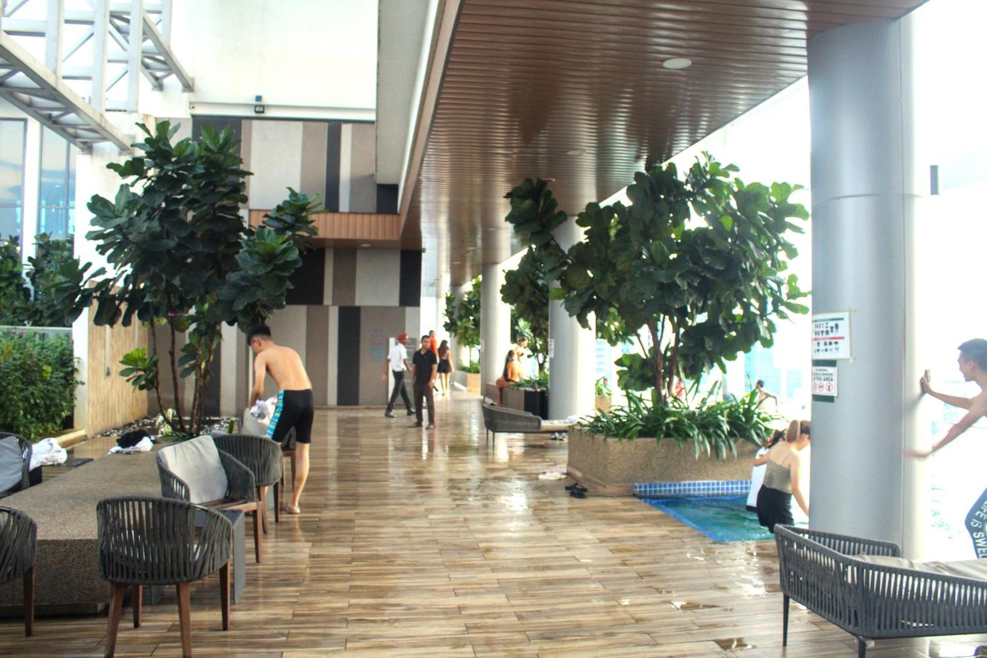 The Luxe Suites Klcc By Cozy Stay Kuala Lumpur Exterior photo